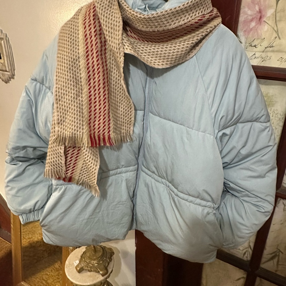 Urban Outfitters XS Puffer Coat